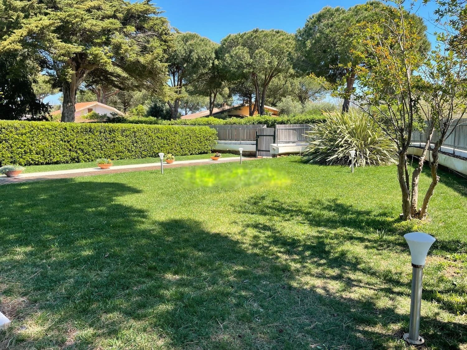 Villa indipendente alla Giannella, a 150 metri dal mare — Giardino 5