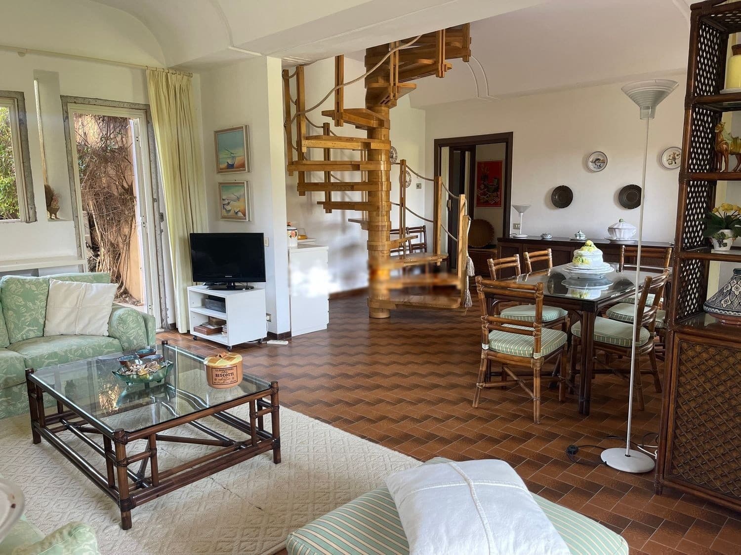 Villa indipendente alla Giannella, a 150 metri dal mare — Soggiorno 1